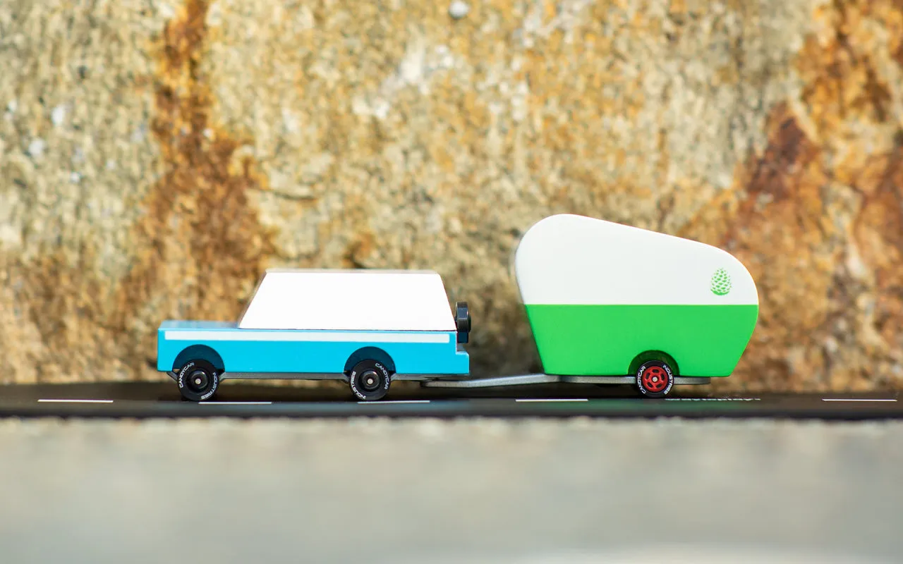 Candycar - Pinecone Camper