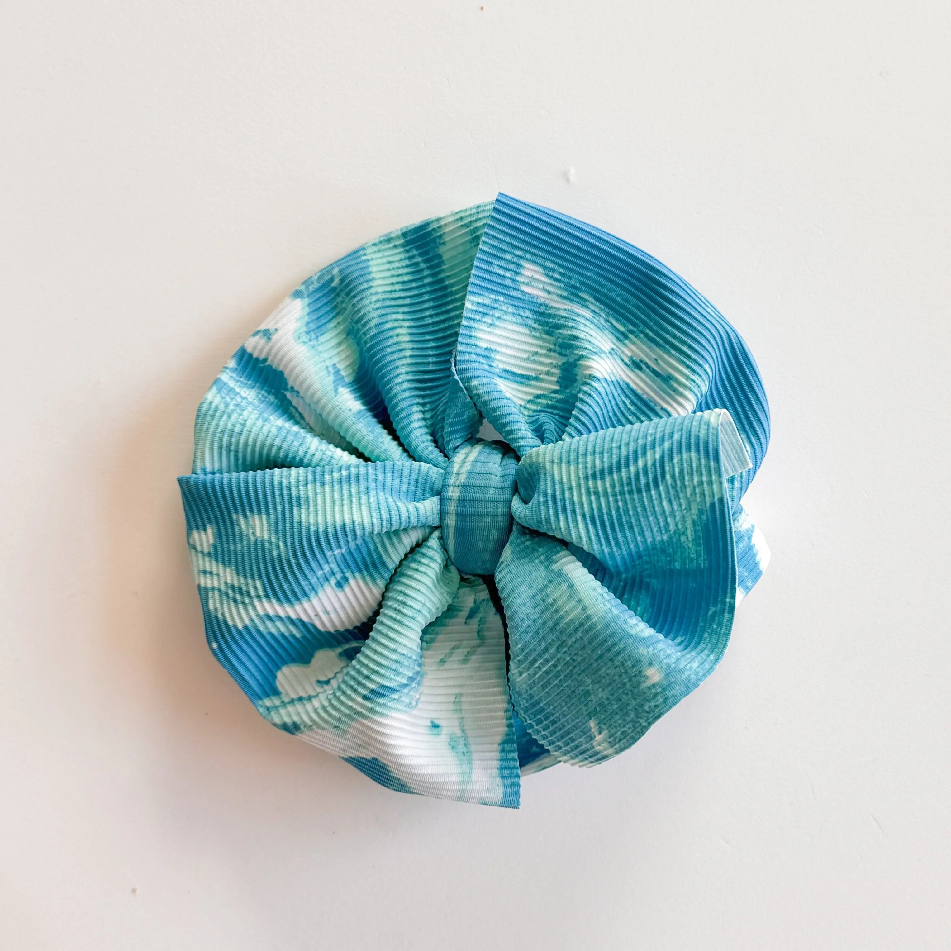 Splash of Blue Bow